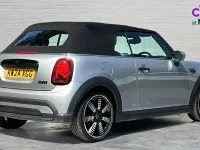 Used Mini Cooper Cabriolet Exclusive 136 HP (100 kW) 2024 Melting silver iii Cabriolet