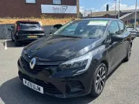 Used Renault Clio Iconic 90 HP (66 kW) 2022 Hatchback