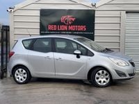 Used Vauxhall Meriva 100 HP (73 kW) 2011 Silver MPV