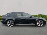 Second-hand Audi RS6 Performance 630 CP (463 kW) 2024 Negru Break