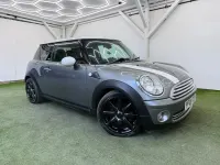 Begagnad Mini Cooper Hatch 2009 Grå Halvkombi