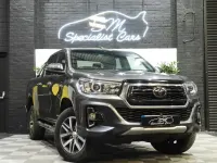 Used Toyota HiLux 150 HP (110 kW) 2019 Grey Pickup