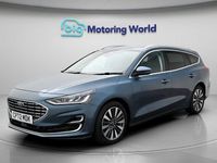 Begagnad Ford Focus Titanium 155 HK (114 kW) 2022 Blå Kombi