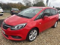 Used Vauxhall Zafira Tourer SRi 170 HP (125 kW) 2018 Red MPV