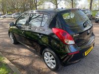 Used Hyundai i20 Active 2014 Black Hatchback