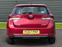 Used Toyota Auris Hybrid Business Edition 136 HP (100 kW) 2017 Red Hatchback