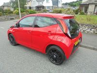 Used Toyota Aygo X-play 72 HP (52 kW) 2021 Red Hatchback