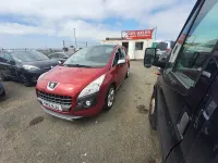 Used Peugeot 3008 Allure 163 HP (119 kW) 2012 Red Estate