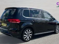 Used VW Touran R-line 150 HP (110 kW) 2020 Deep black pearl MPV