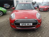 Used Mini ONE Hatch 102 HP (75 kW) 2015 Red Hatchback