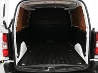 Used Toyota Proace Active 100 HP (73 kW) 2022 White MPV