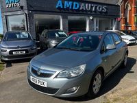 Second-hand Vauxhall Astra 115 CP (84 kW) 2012 Argintiu Hatchback