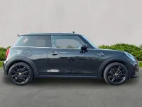 Used Mini Cooper SE Hatch 135 kW (184 HP) 2023 Black Hatchback