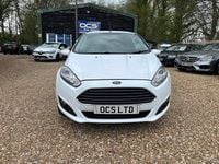 Used Ford Fiesta Zetec 82 HP (60 kW) 2017 White Hatchback