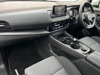 New Nissan X-Trail Acenta Premium 204 HP (150 kW) 2025 Silver SUV