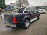 Used Toyota HiLux 2011 Black Pickup