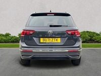Usado VW Tiguan S 150 CV (110 kW) 2022 Gris SUV
