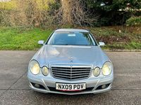 Used Mercedes E280 Classic 190 HP (139 kW) 2009 Silver Estate