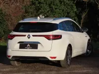 Used Renault Mégane GrandTour Iconic 2021 White Estate