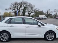 Used Citroën C4 VTR Sport 90 HP (66 kW) 2013 White Hatchback
