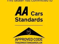 Used Renault Captur Dynamique 90 HP (66 kW) 2015 Black/cream SUV