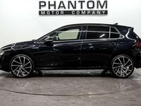 Begagnad VW Golf VII Style 2020 Svart Halvkombi