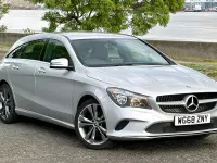 Usado Mercedes CLA180 Shooting Brake 122 HP (89 kW) 2018 Prateado Carrinha