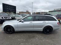 Usado Mercedes C180 SE 156 HP (114 kW) 2008 Prateado Carrinha