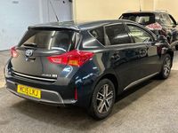 Used Toyota Auris Hybrid 2015 Grey Hatchback