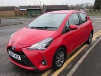 Used Toyota Yaris 2017 Red Hatchback