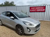 Used Ford Fiesta Zetec 70 HP (51 kW) 2018 Silver Hatchback