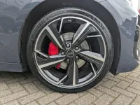 Begagnad Audi A6 e-tron Performance 280 kW (381 HK) 2025 Blå Kombi