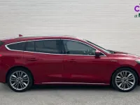 Used Ford Focus Vignale 150 HP (110 kW) 2020 Red Estate