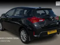 Used Toyota Auris 132 HP (97 kW) 2013 Black Hatchback