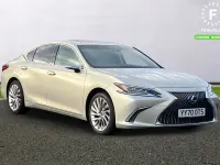 Used Lexus ES300H 218 HP (160 kW) 2021 White Sedan