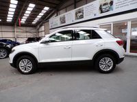 Used VW T-Roc Life 150 HP (110 kW) 2023 White SUV