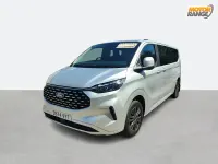 Usado Ford Tourneo Titanium 136 HP (100 kW) 2024 Prateado Monovolume