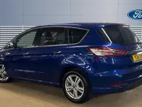 Usado Ford S-MAX Titanium 160 HP (117 kW) 2018 Monovolume