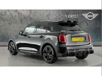 Used Mini Cooper Hatch 136 HP (100 kW) 2024 Black Hatchback