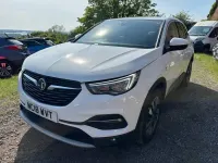 Second-hand Vauxhall Grandland X Sport 130 CP (95 kW) 2018 Alb SUV