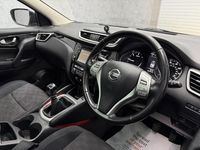 Used Nissan Qashqai N-TEC 2015 White SUV