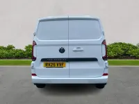 Usado VW Transporter S 150 CV (110 kW) 2025 Blanco Van