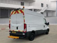 Used Iveco Daily 116 HP (85 kW) 2018 White Van