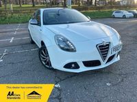 Used Alfa Romeo Giulietta 2013 White/black Hatchback
