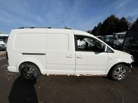 Used VW Caddy Maxi Startline 102 HP (75 kW) 2013 White MPV