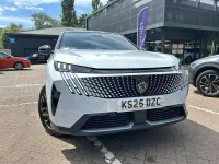 Used Peugeot 5008 GT 134 HP (98 kW) 2025 White SUV