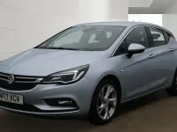 Used Vauxhall Astra SRi 150 HP (110 kW) 2017 Silver Hatchback