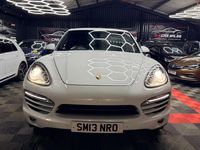 Usado Porsche Cayenne 245 HP (180 kW) 2013 Branco SUV