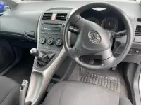 Used Toyota Auris T2 2007 Silver Hatchback