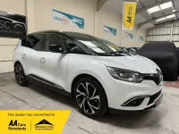 Used Renault Grand Scénic IV Signature 110 HP (80 kW) 2017 White black MPV